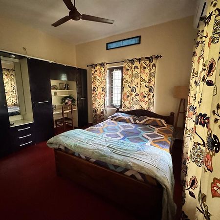 Prabhalayam Apartment Kottayam Bagian luar foto