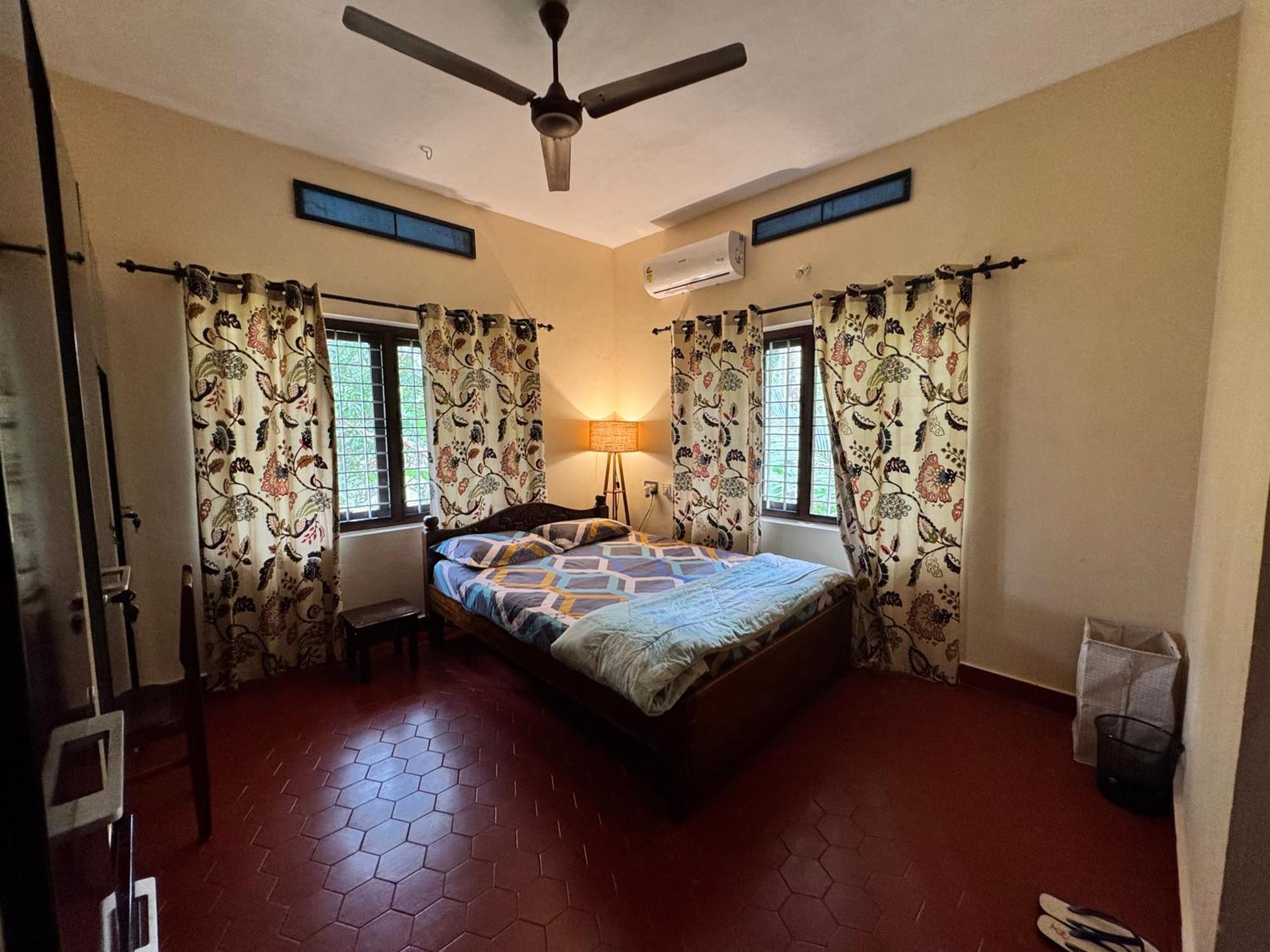 Prabhalayam Apartment Kottayam Bagian luar foto