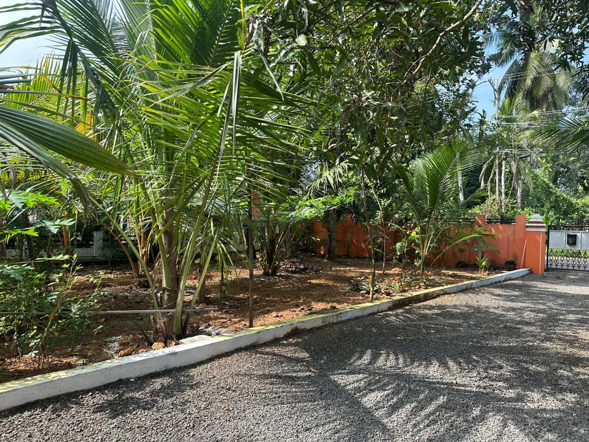 Prabhalayam Apartment Kottayam Bagian luar foto